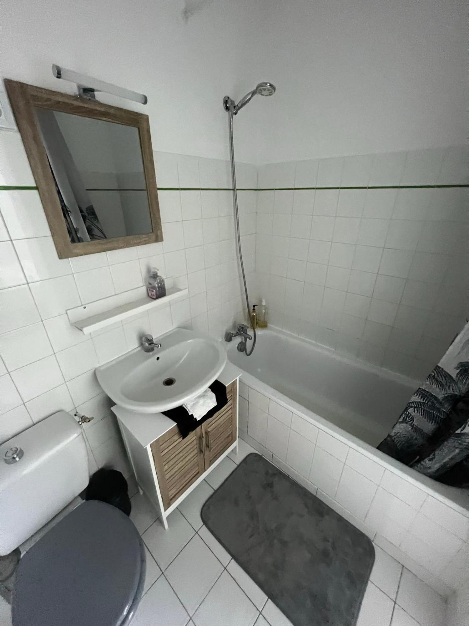 Appartement Lumineux A 2 Pas D'Enghien Montmorency Exterior photo